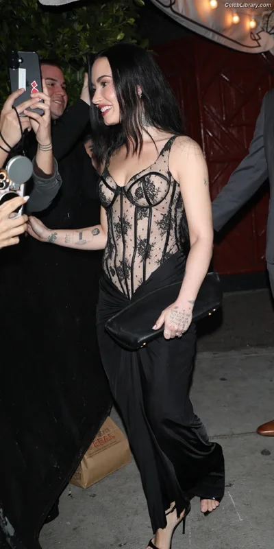 Demi Lovato photo 14 of 1234