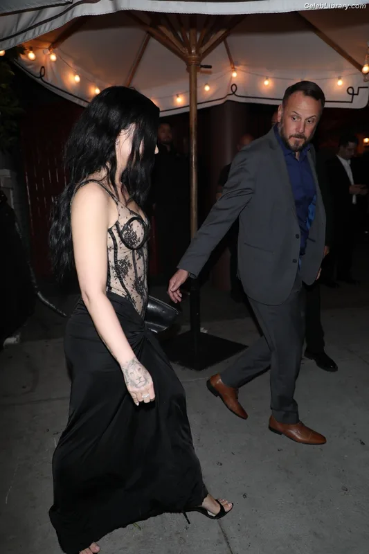 Demi Lovato photo 19 of 1234