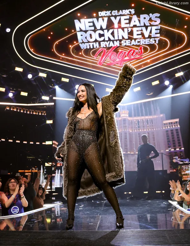 Demi Lovato photo 20 of 1234