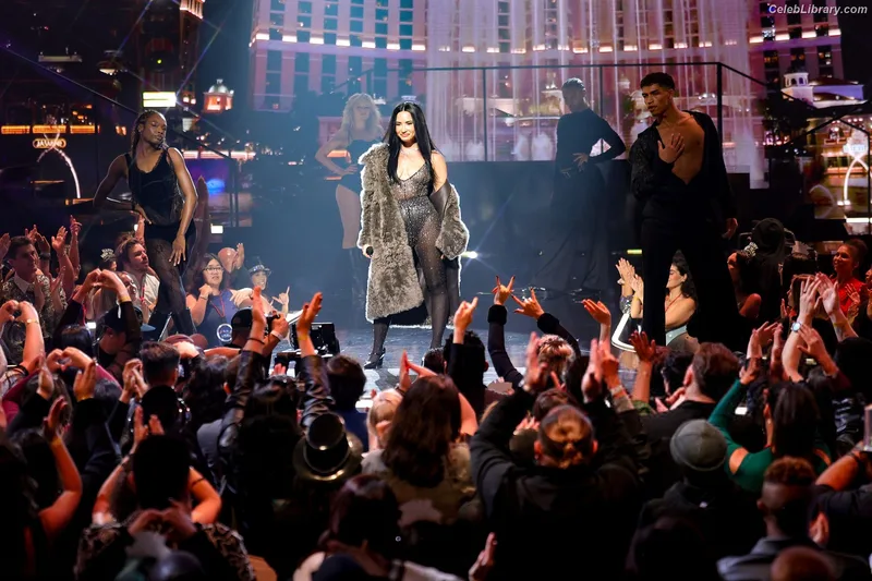 Demi Lovato photo 19 of 1234