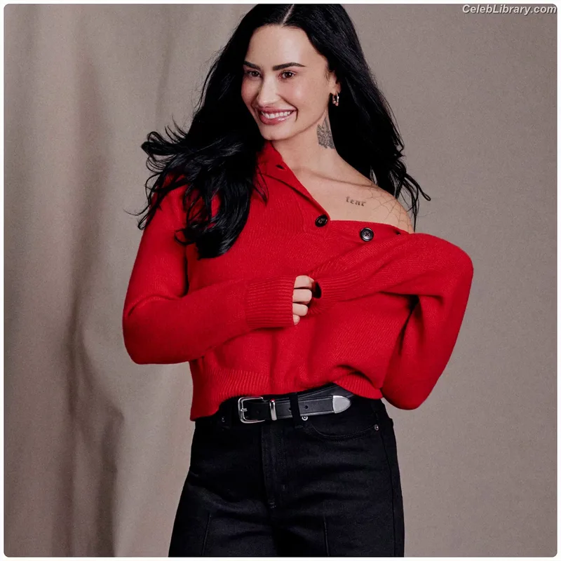 Demi Lovato photo 23 of 1234
