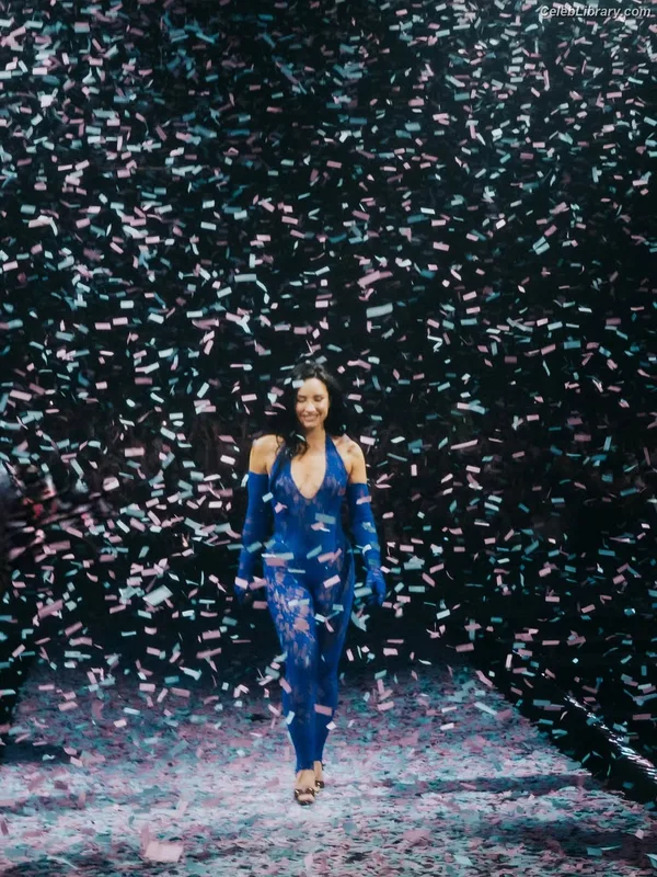 Demi Lovato photo 24 of 1234