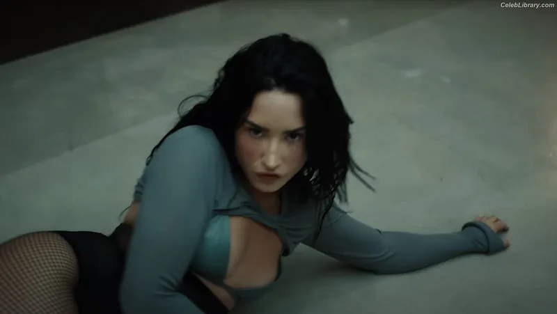 Demi Lovato photo 20 of 1234