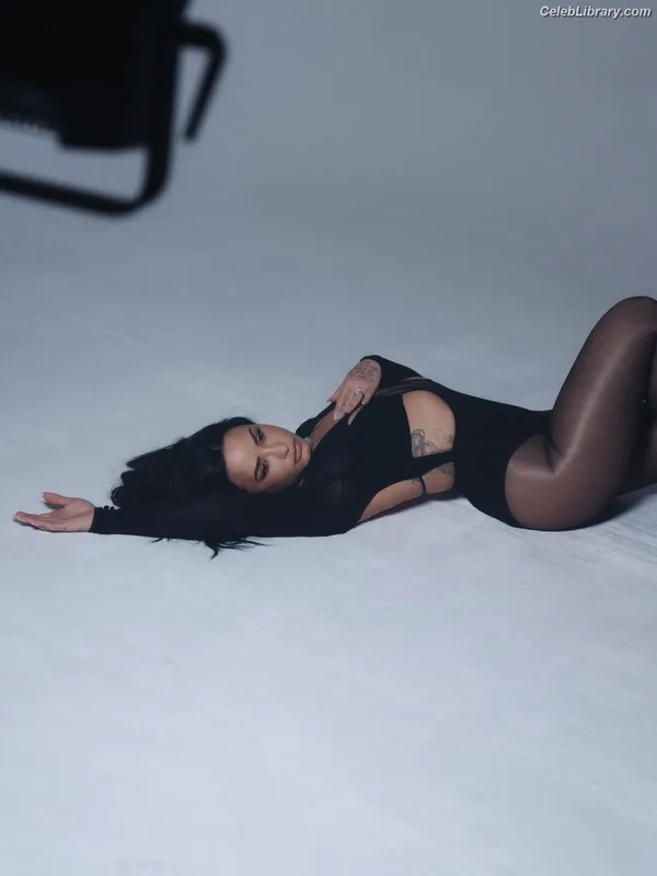 Demi Lovato photo 13 of 1234