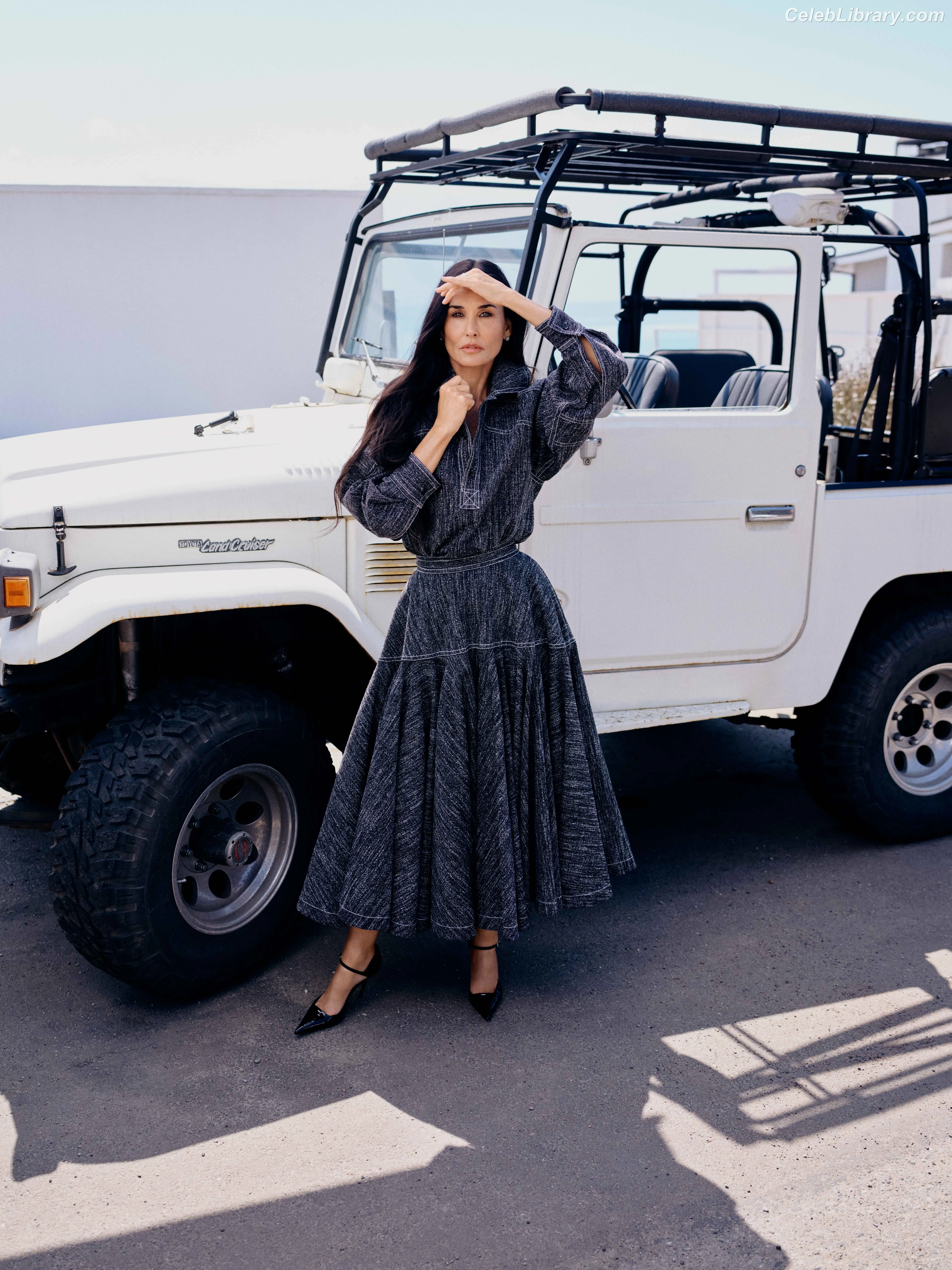 Demi Moore photo 5 of 471