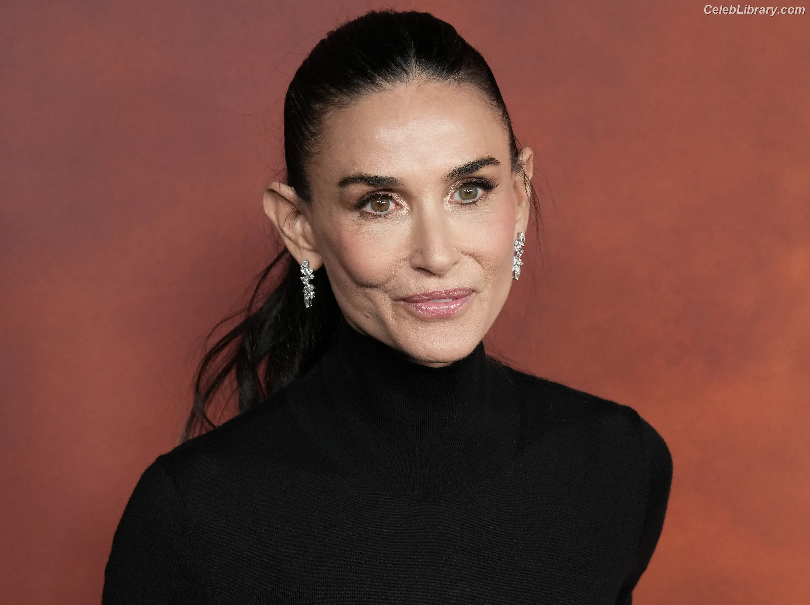 Demi Moore photo 19 of 471