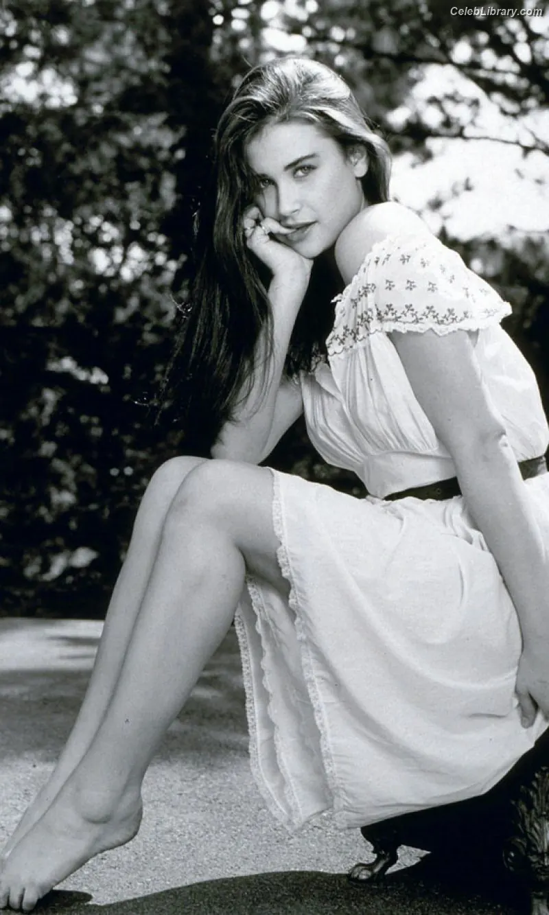Demi Moore photo 22 of 471
