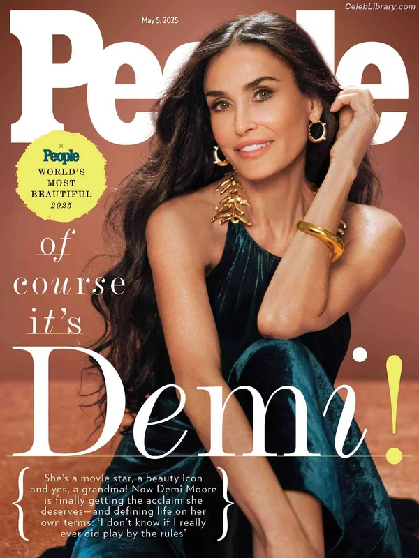 Demi Moore photo 23 of 471