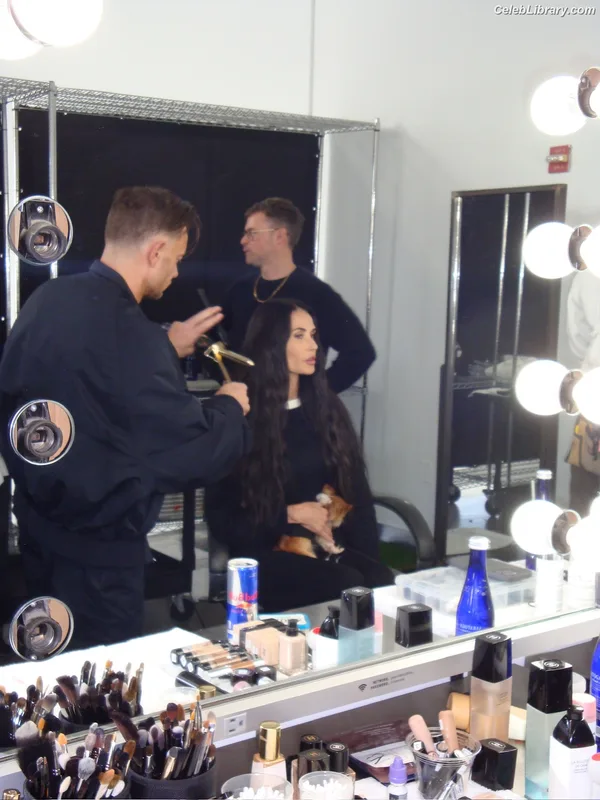 Demi Moore photo 1 of 471