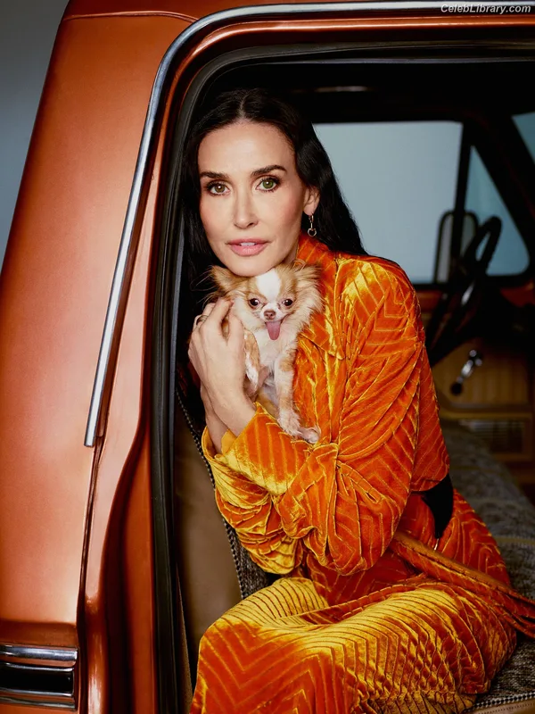 Demi Moore photo 12 of 471