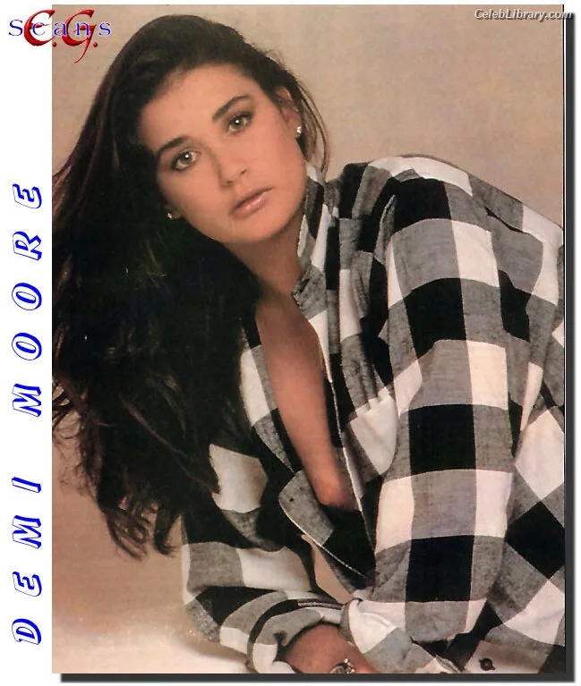 Demi Moore photo 12 of 471