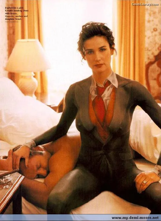 Demi Moore photo 13 of 471