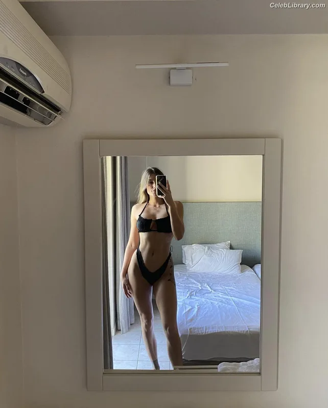 Demi Rutting photo 16 of 230