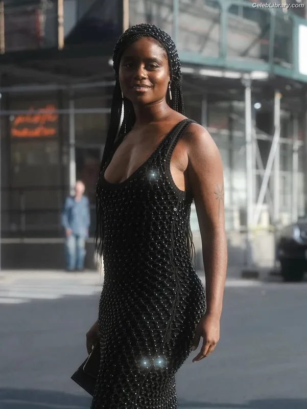 Denee Benton photo 10 of 29