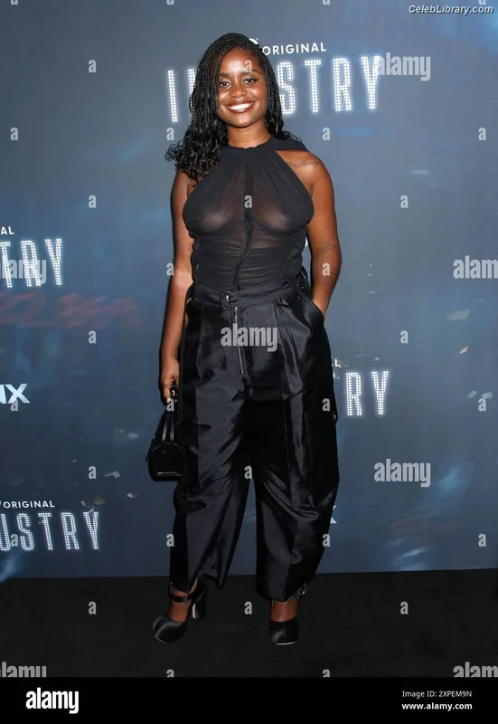 Denee Benton photo 24 of 29