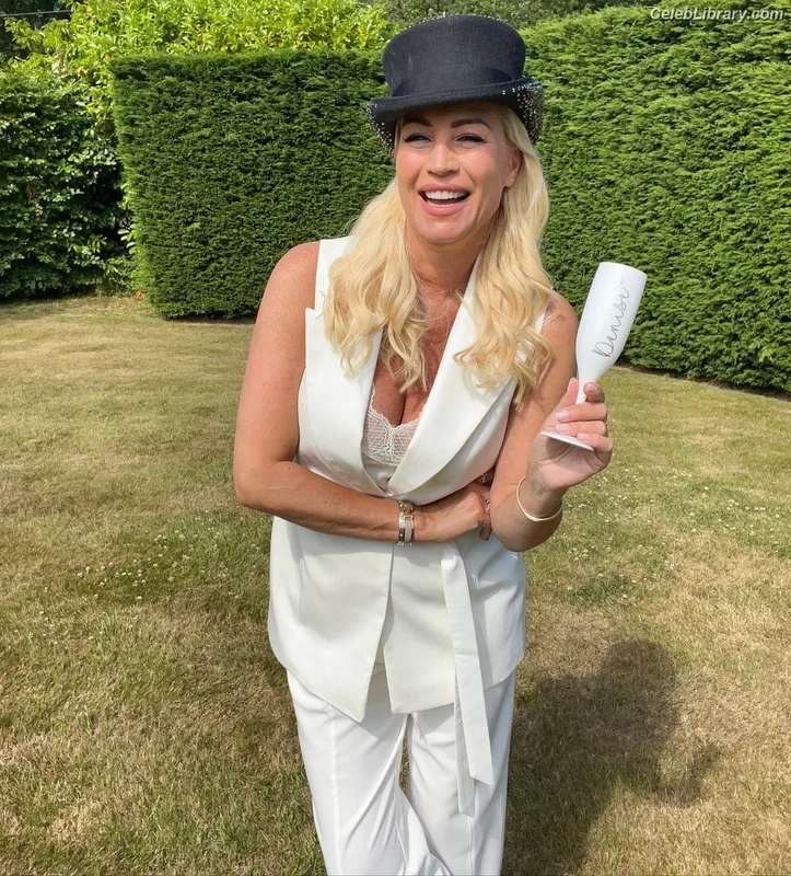 Denise van Outen photo 9 of 259
