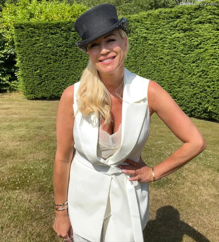 Denise van Outen photo 17 of 259