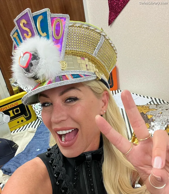 Denise van Outen photo 18 of 259