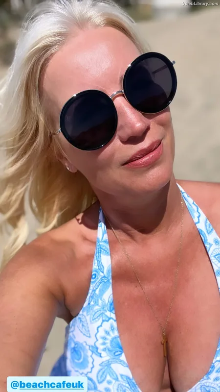 Denise van Outen photo 9 of 259