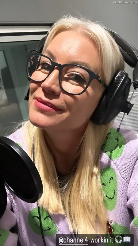 Denise van Outen photo 17 of 259