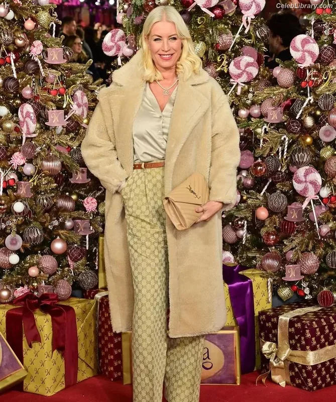 Denise van Outen photo 16 of 259