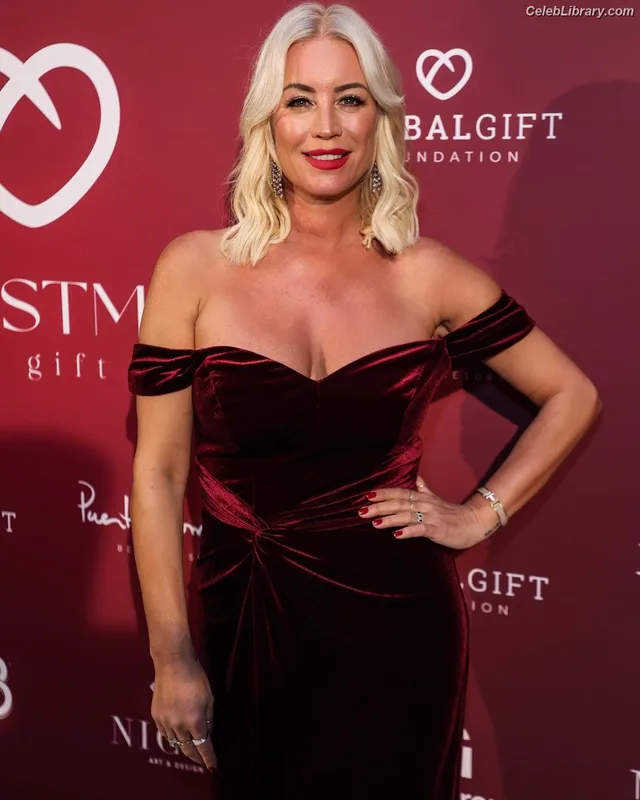 Denise van Outen photo 23 of 259