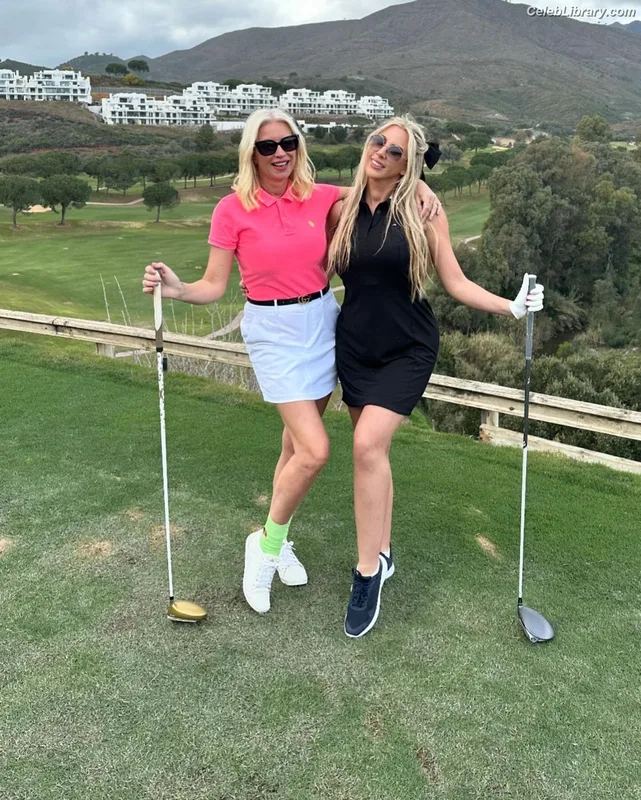 Denise van Outen photo 22 of 259