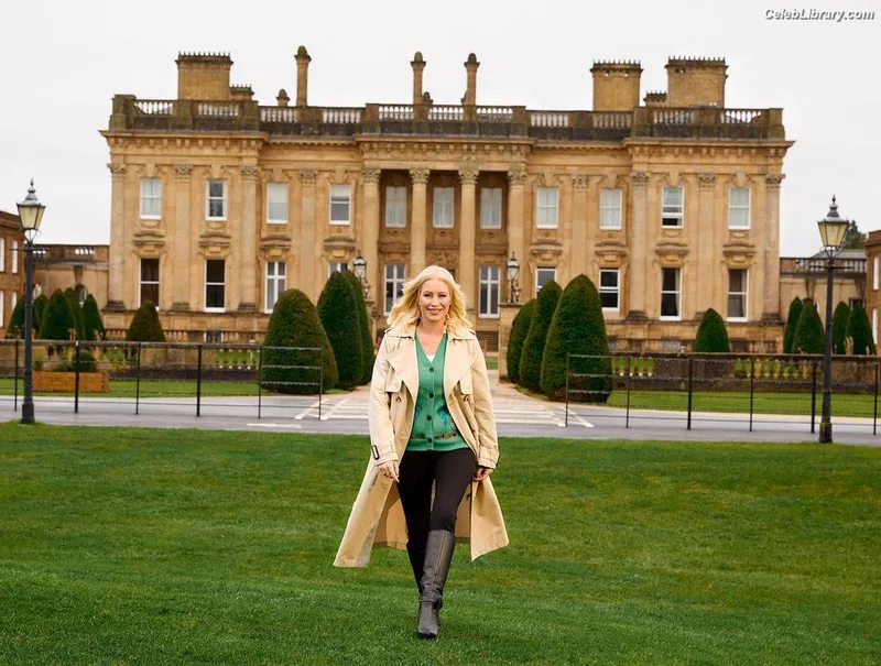 Denise van Outen photo 24 of 259