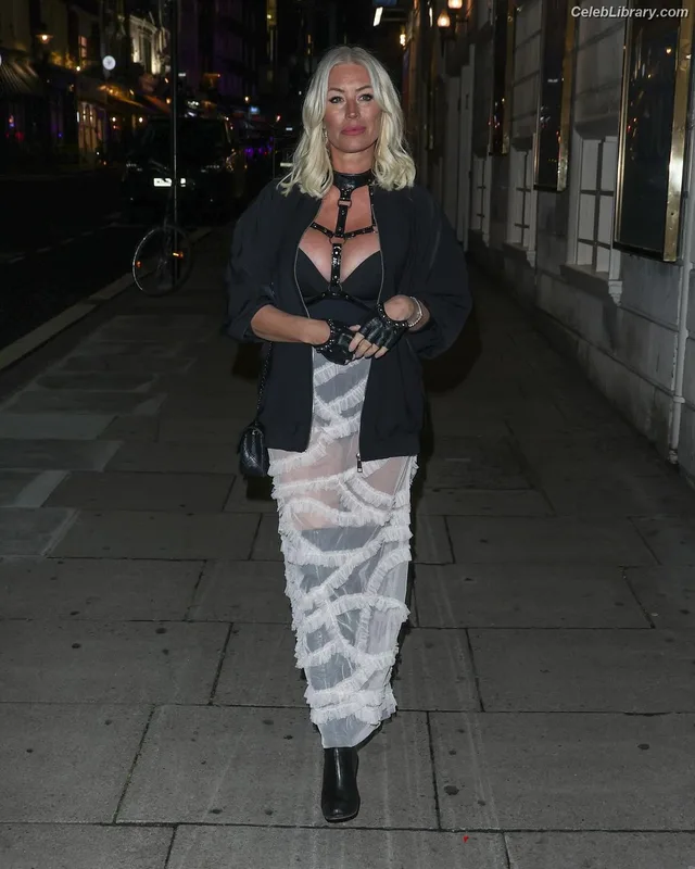 Denise van Outen photo 22 of 259