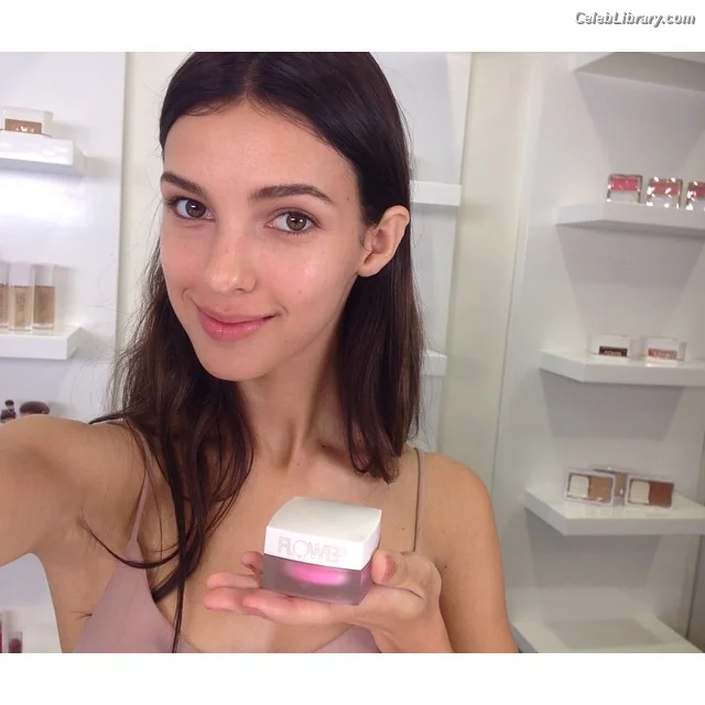 Denyse Tontz photo 12 of 75