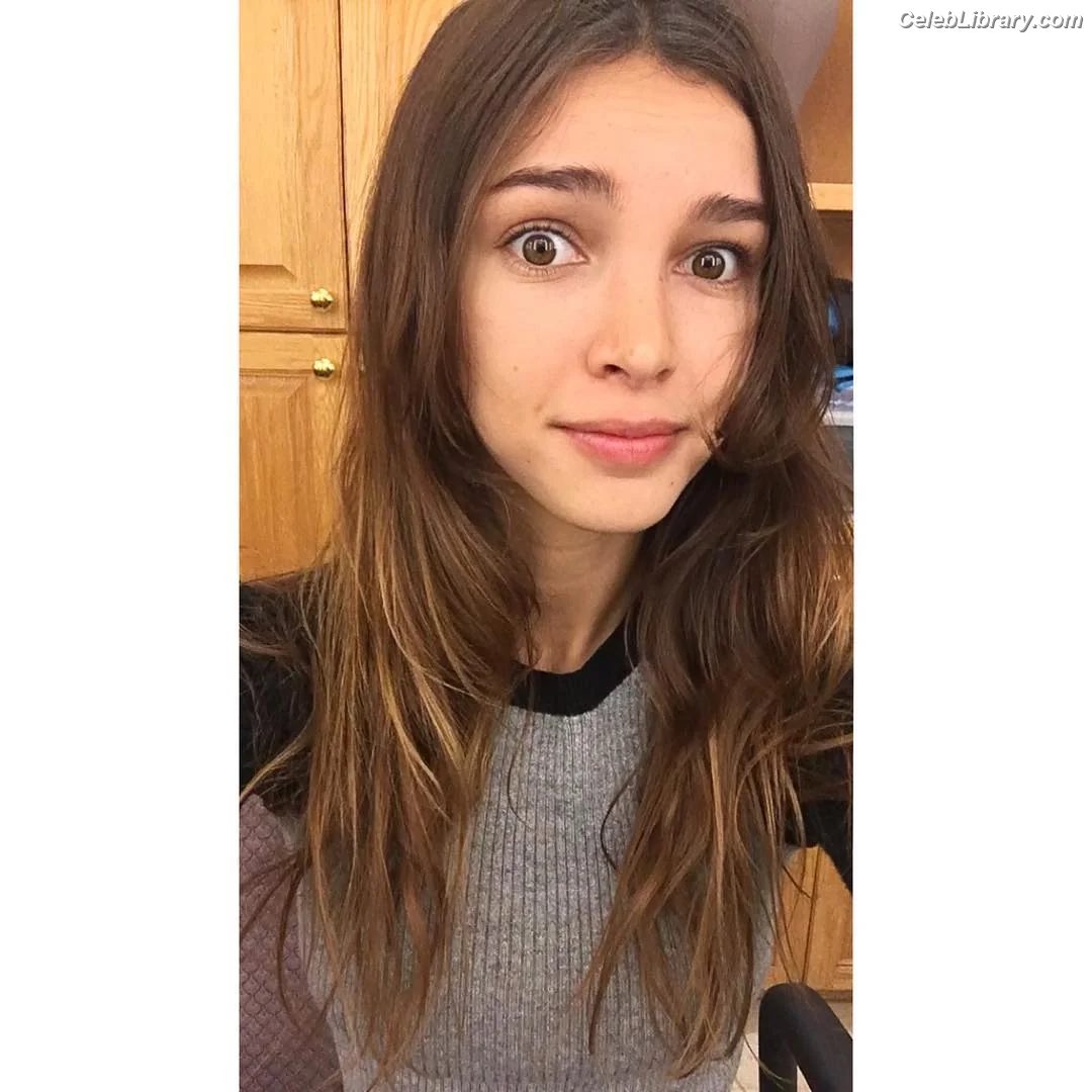 Denyse Tontz photo 14 of 75