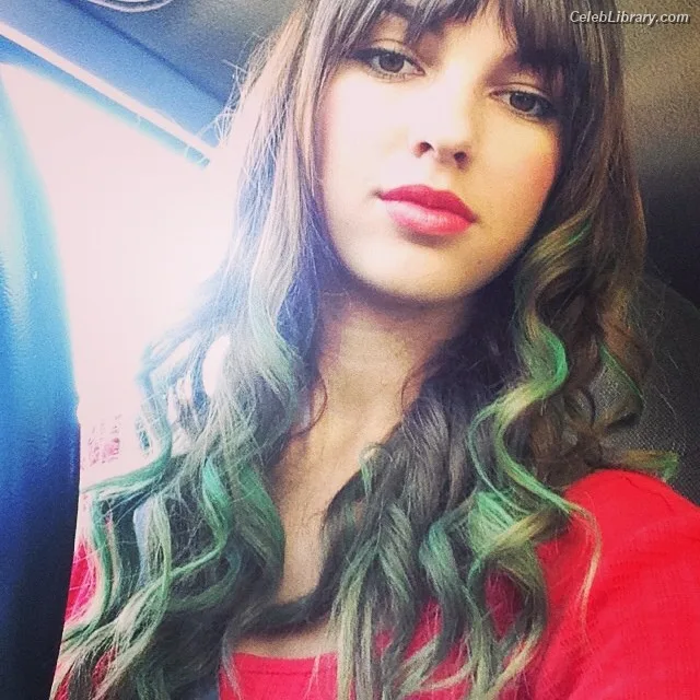 Denyse Tontz photo 6 of 76