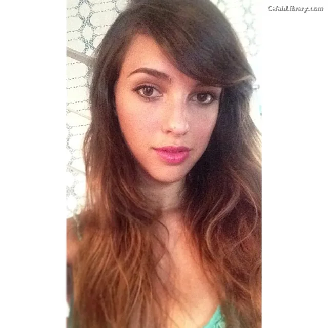 Denyse Tontz photo 16 of 76