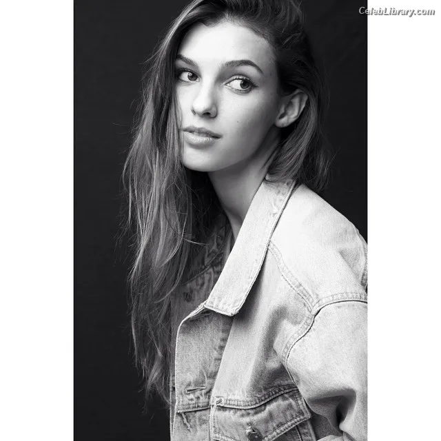 Denyse Tontz photo 5 of 76