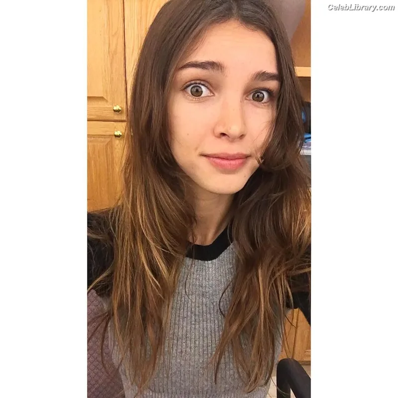 Denyse Tontz photo 14 of 76