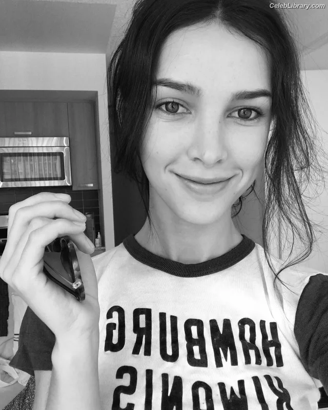 Denyse Tontz photo 16 of 76
