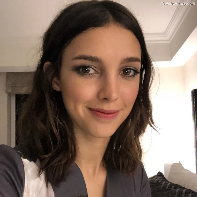 Denyse Tontz photo 20 of 76