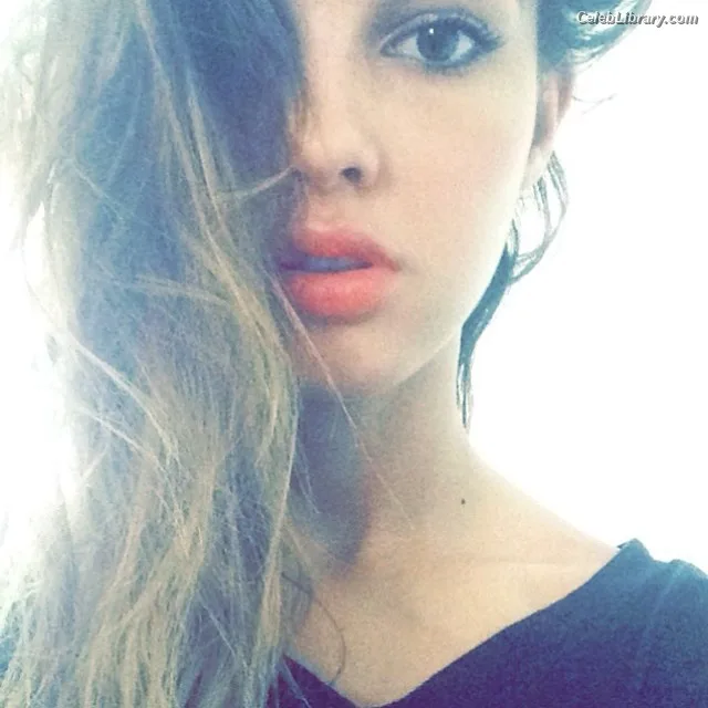 Denyse Tontz photo 21 of 76