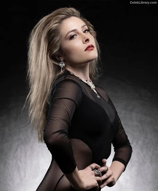 Diamante photo 14 of 90