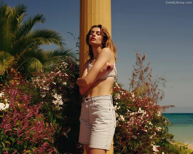 Diana Silvers photo 6 of 152