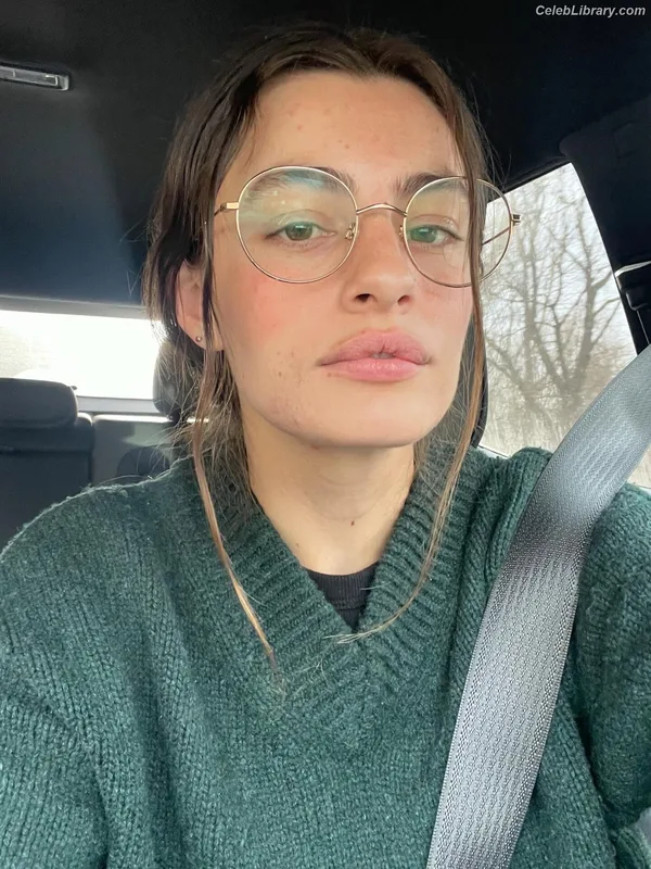 Diana Silvers photo 4 of 152
