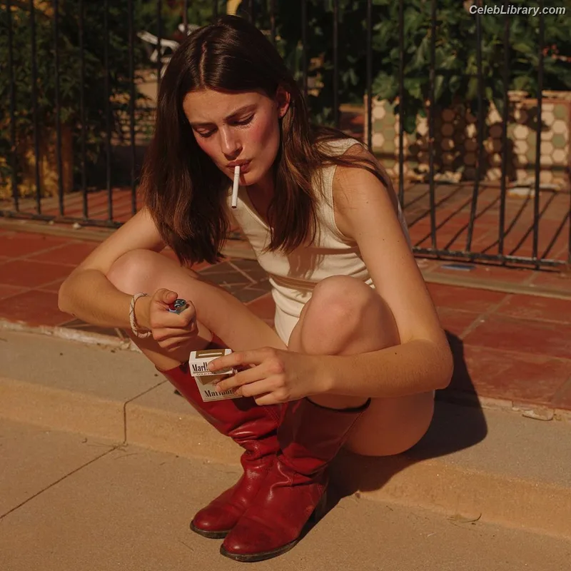 Diana Silvers photo 19 of 152