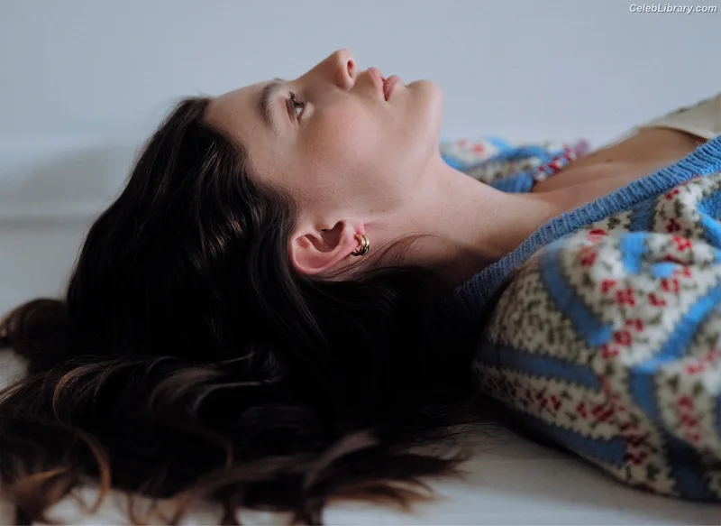 Diana Silvers photo 7 of 152