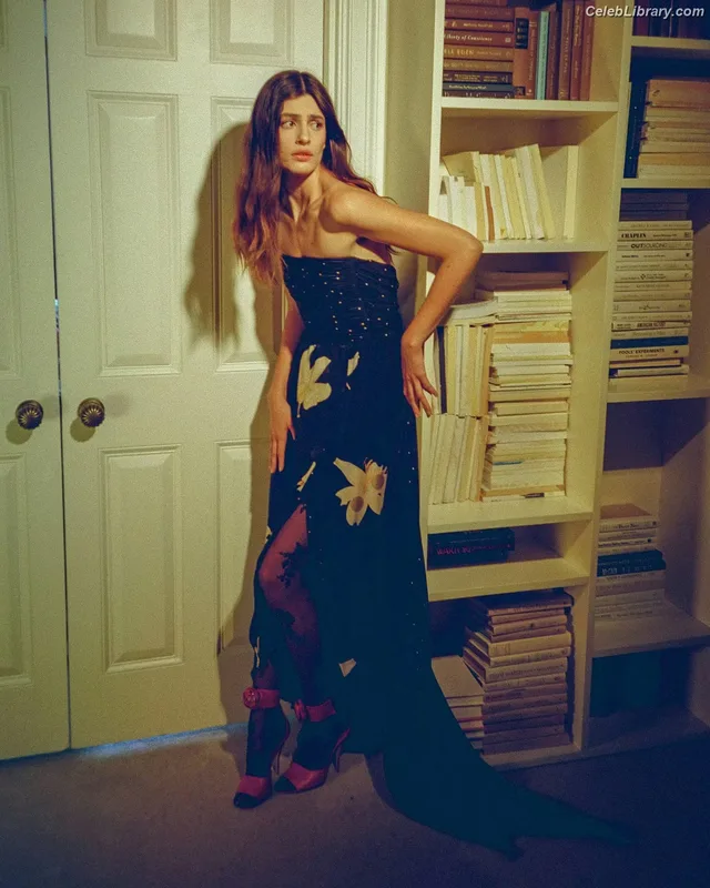 Diana Silvers photo 12 of 152