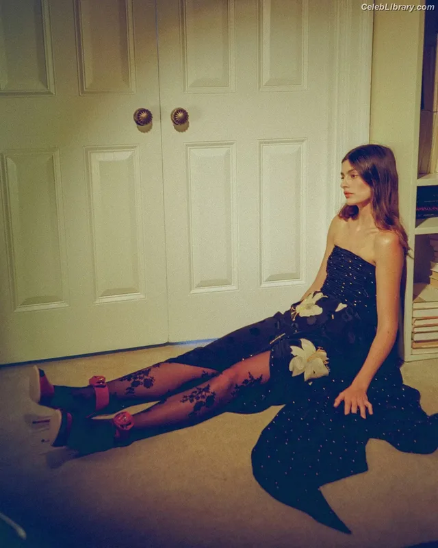 Diana Silvers photo 14 of 152