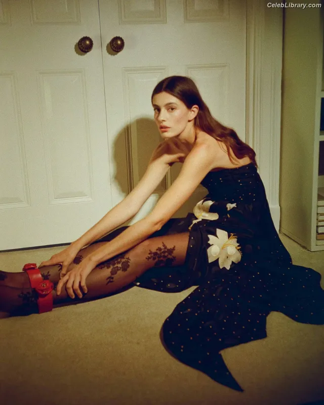 Diana Silvers photo 15 of 152