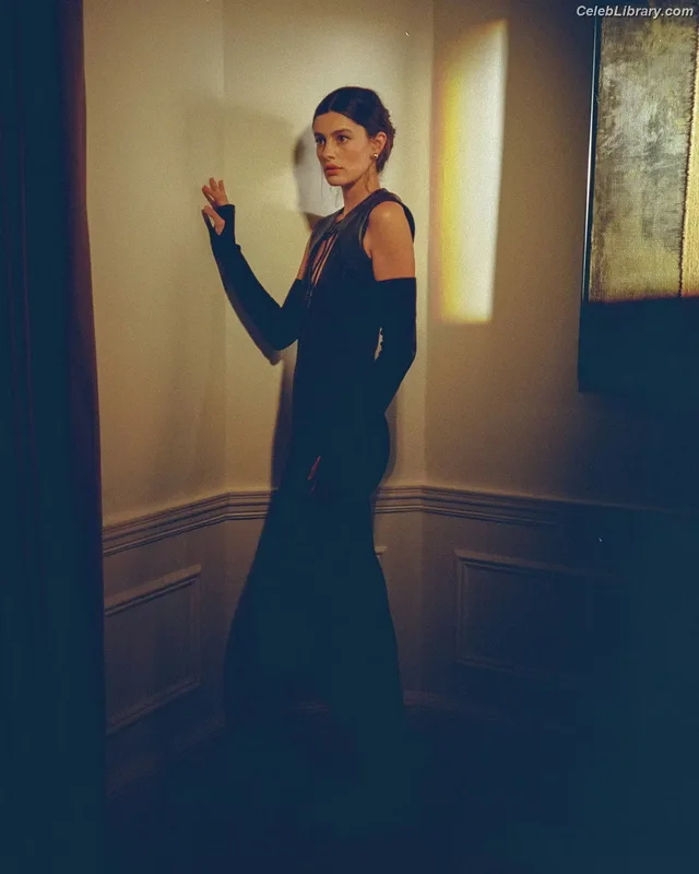 Diana Silvers photo 16 of 152