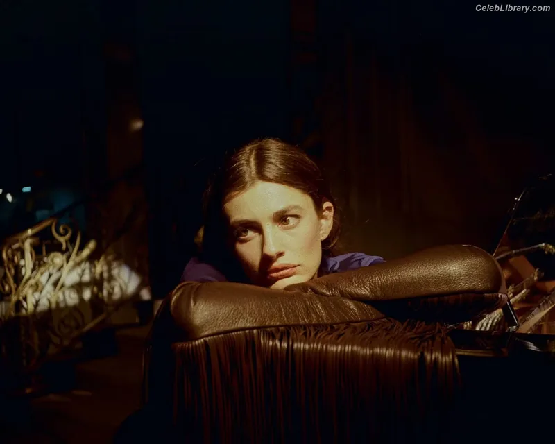 Diana Silvers photo 6 of 152