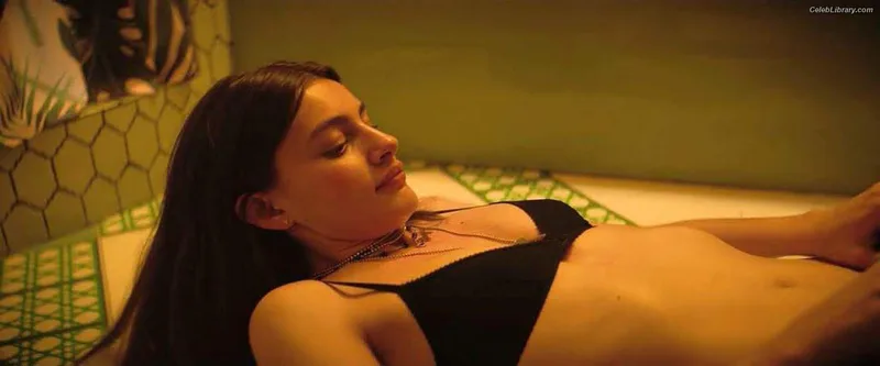 Diana Silvers photo 15 of 152