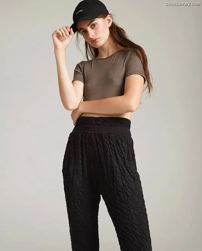 Diana Silvers photo 24 of 152